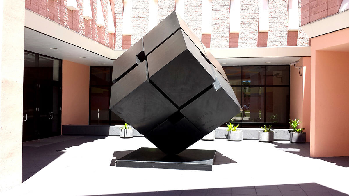 Cube sculpture at the Boca Raton Museum of Art