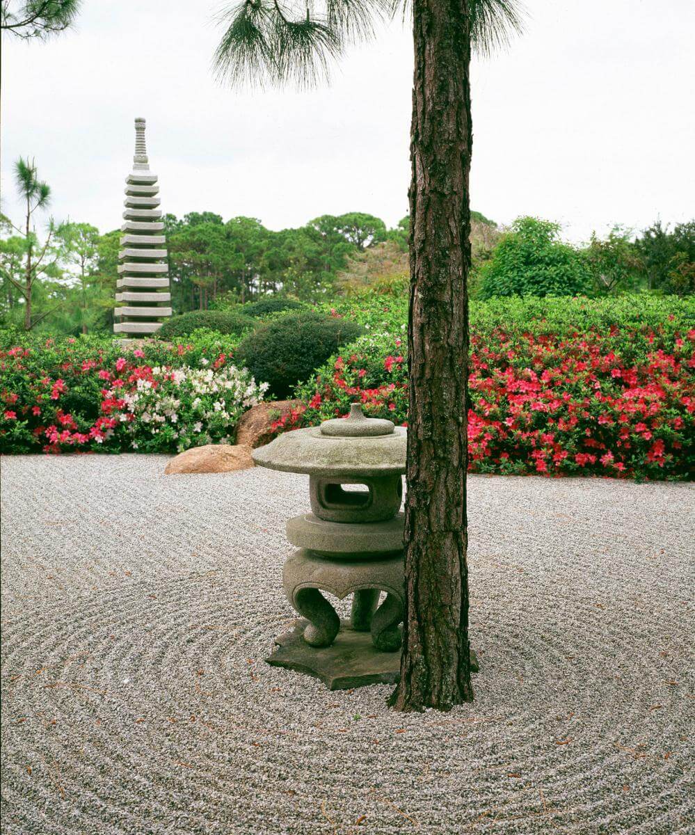 Sculpture in Morikami Museum and Japanese Gardens