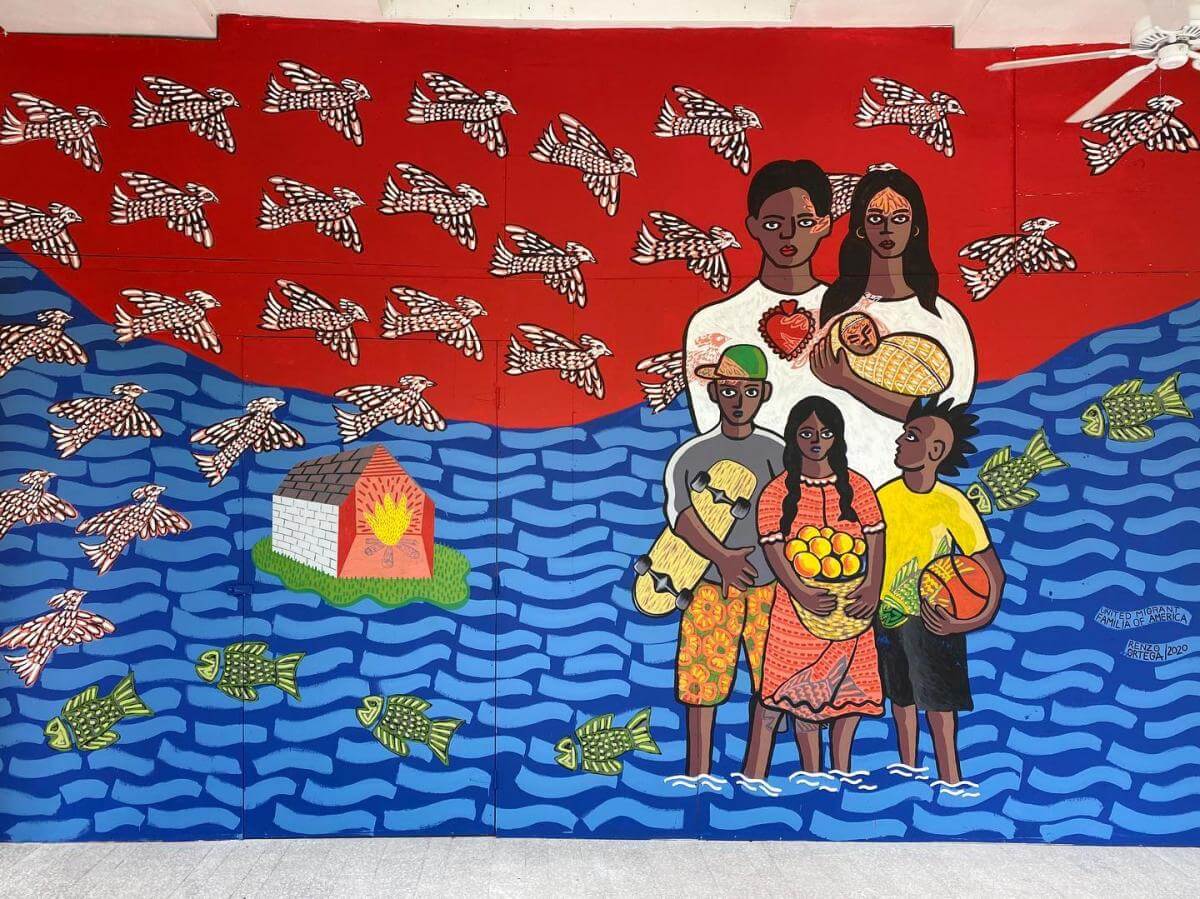“United Migrant Familia of America” mural by Renzo Ortega