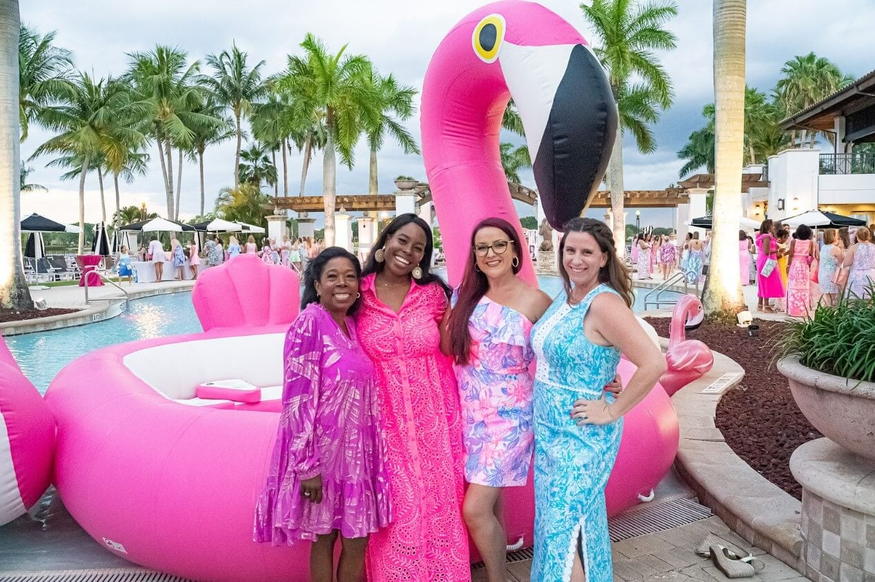 Caludia im Pink Retreat