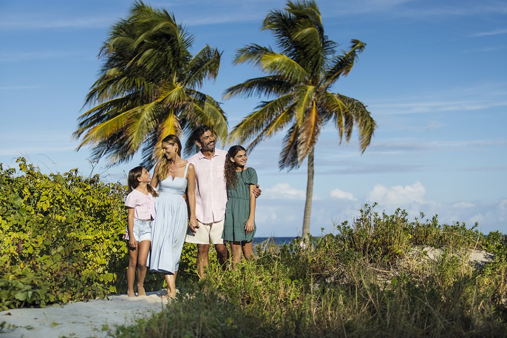 The Palm Beaches, Florida welcome everyone