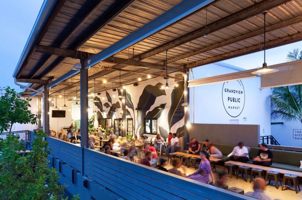Vue du City Food Hall Grandview à West Palm Beach.