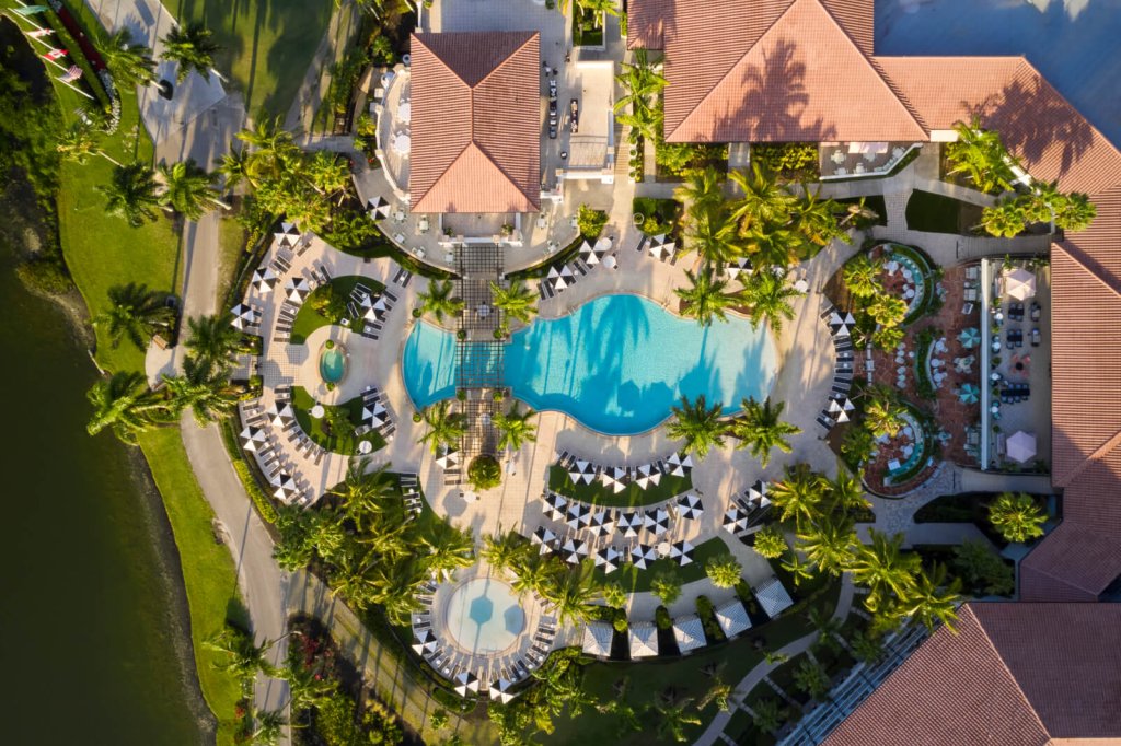 Luxo à Palm Beaches, Floride : hôtels, hélicoptères, etc.