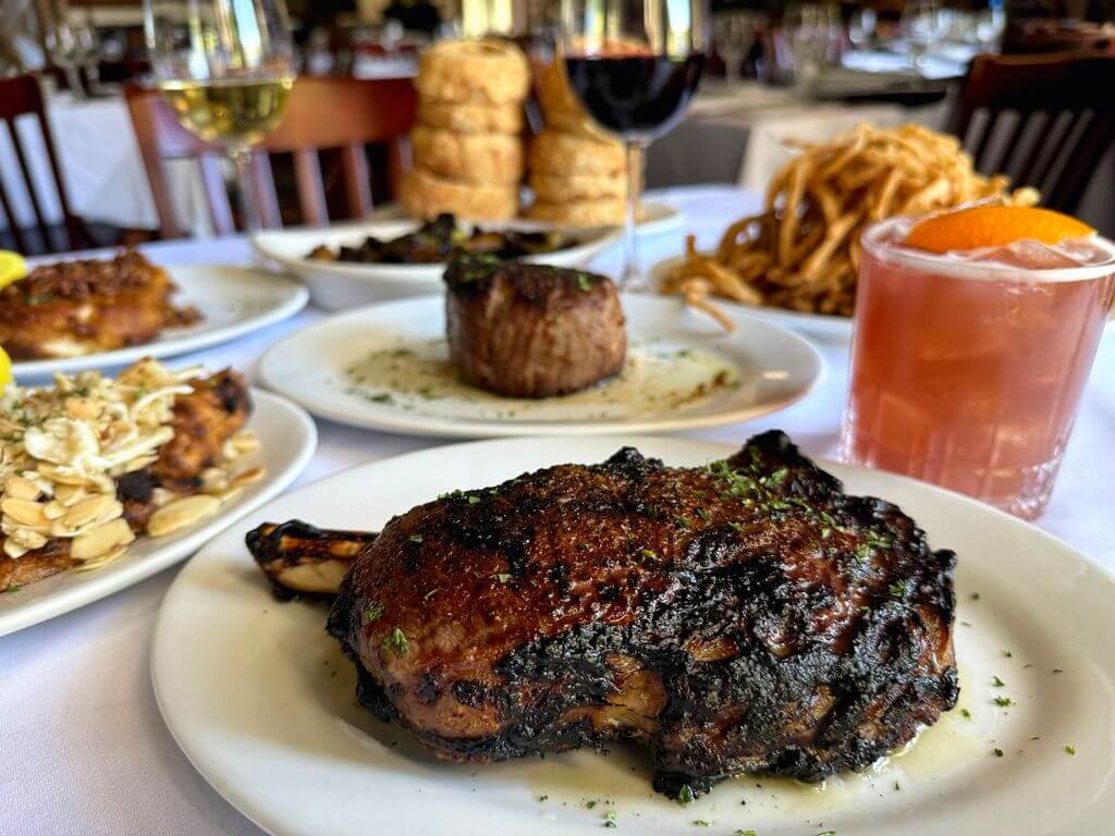 10 meilleures maisons de steak dans les Palm Beaches
