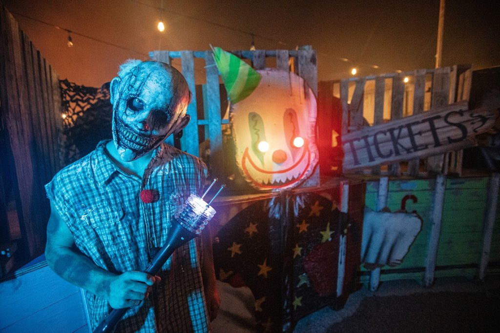 Halloween costume at Fright Nights event
